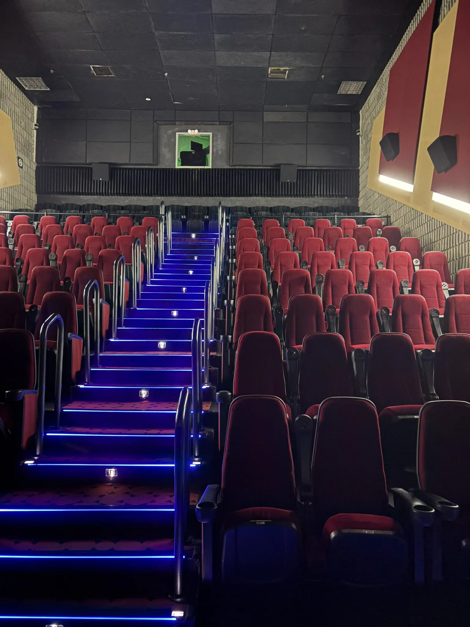 Mi alegría la guarde en la gaveta (Mil horas de reflexión después. Soledad Citadina II)